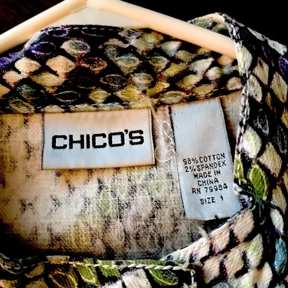 Chico Jacket. Size 1 worn twice. - Picture 3 of 3